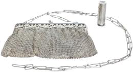 658 - BOLSITO DE MALLA Y SOPORTE PINTALABIOS EN PLATA