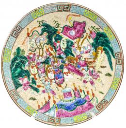 404 - PLATO EN PORCELANA ORIENTAL DE MEDIADOS DEL S.XX