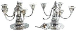 716 - PAREJA DE CANDELABROS EN PLATA DE LA SEGUNDA MITAD S.XX