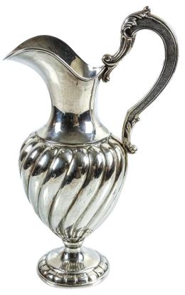 702 - JARRA EN PLATA DE MEDIADOS DEL S.XX