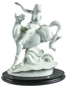 431 - FIGURA DE PORCELANA DEL PRIMER TERCIO DEL S.XX