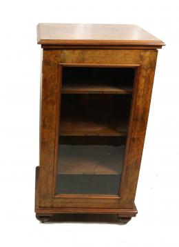 347 - MUEBLE AUXILIAR INGLÉS 
