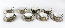 835 - OCHO TAZAS CON PLATO Y POCILLO