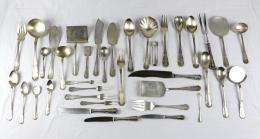 795 - GRAN LOTE DE CUBIERTOS EN PLATA