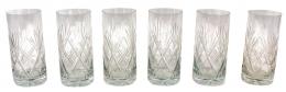 22 - CONJUNTO DE CINCO VASOS EN EN CRISTAL TALLADO