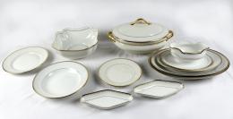 553 - VAJILLA EN PORCELANA PARA 12 SERVICIOS