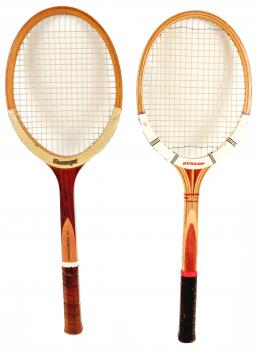916 - DOS RAQUETAS DE TENIS