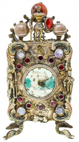 753 - PEQUEÑO RELOJ DE PPS. DEL S.XX
