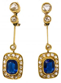 145 - PENDIENTES CON ZAFIROS DE PPS. DEL S.XX