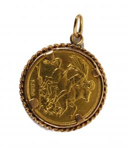 122 - COLGANTE CON MONEDA INGLESA DE 1880