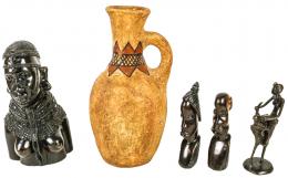 370 - LOTE DE PIEZAS AFRICANAS.
