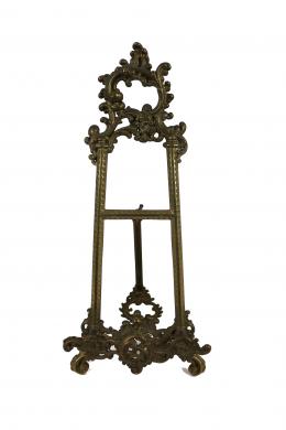 944 - PEQUEÑO CABALLETE DE SOBREMESA DE pRINCIPIOS DE S. XX