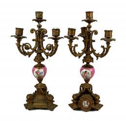 862 - DOS CANDELABROS FRANCESES DE FINALES DEL S.XIX