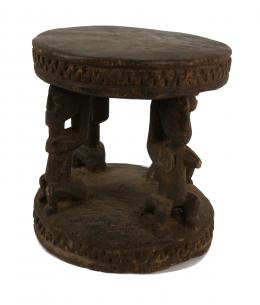 363 - ANTIGUO TOTEM AFRICANO