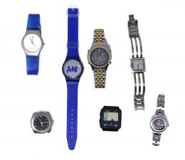138 - LOTE VARIADO DE RELOJES DE PULSERA