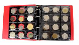 351 - ALBUM CON 426 MONEDAS