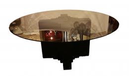 321 - MESA DE COMEDOR DE DISEÑO