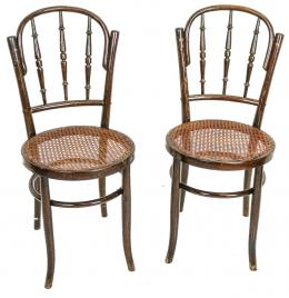 342 - PAREJA DE SILLAS ESTILO THONET
