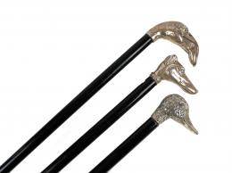 962 - TRES BASTONES DE COLECCION