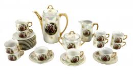 471 - JUEGO DE CAFÉ EN PORCELANA DEL PRIMER TERCIO DEL S.XX