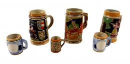 830 - LOTE DE 6 JARRAS DE CERVEZA