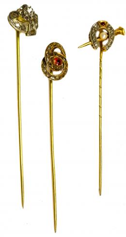 101 - COLECCIÓN DE ALFILERES DE CORBATA DEL S.XIX