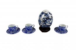 390 - CONJUNTO DE PIEZAS EN PORCELANA