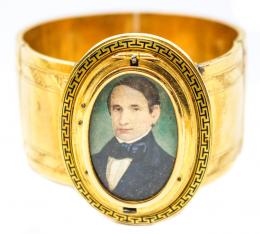 170 - PULSERA CON MINIATURA DEL S.XIX