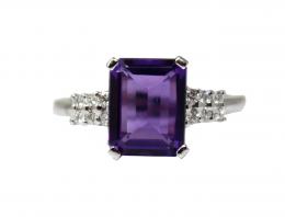 80 - ANILLO ROSETÓN CON AMATISTA Y BRILLANTES