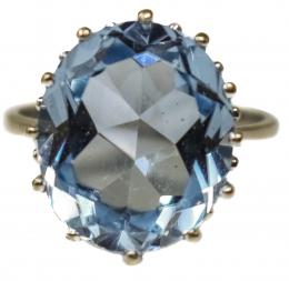 64 - ANILLO CON ESPINELA