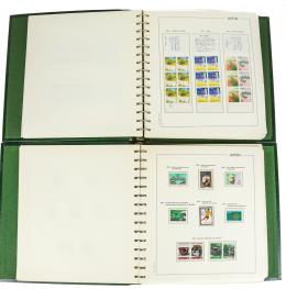 375 - DOS ALBUMES DE SELLOS DE JAPON