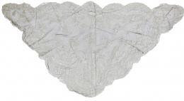 754 - CHALINA MANTILLA DE TRES PICOS DEL PRIMER TERCIO DEL S.XX