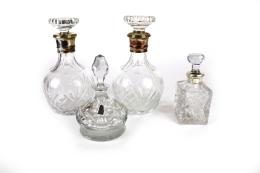 61 - LOTE DE CUATRO BOTELLAS LICORERAS