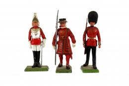 218 - TRES SOLDADITOS DEL EJERCITO INGLÉS