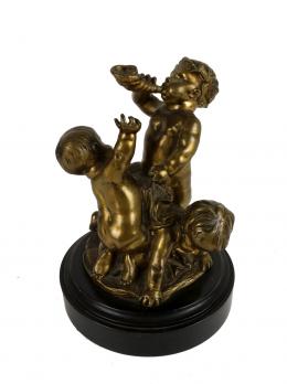 824 - GRUPO ESCULTÓRICO DE BRONCE