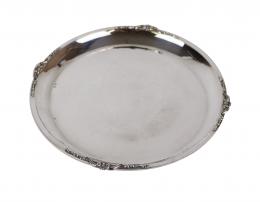 664 - CENTRO DE MESA EN PLATA DE MEDIADOS DEL S.XX