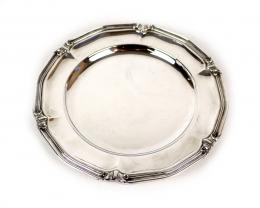 717 - PLATO EN PLATA DE MEDIADOS DEL S.XX