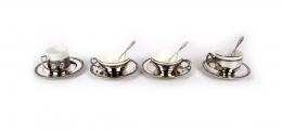 706 - CUATRO TAZAS CON PLATO Y TRES CUCHARAS