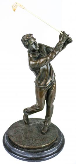 812 - "GOLFISTA" FIGURA CRISOELEFANTINA