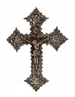 674 - CRUZ DE ESTILO NEOGÓTICO
