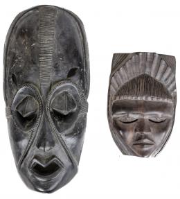 585 - DOS MASCARAS AFRICANAS