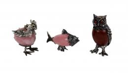 744 - TRES FIGURAS DE PLATA Y CUARZO