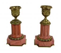 1559 - PAREJA DE CANDELEROS DE FINALES DEL S.XIX