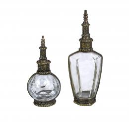 19 - DOS BOTELLAS PERFUMERO