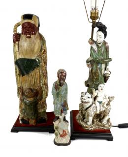 1075 - LOTE DE TRES FIGURAS DE GRES