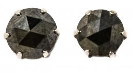126 - PENDIENTES CON DIAMANTES NEGROS