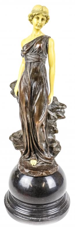 795 - "JOVEN" ESCULTURA ESTILO CRISOELEFANTINA