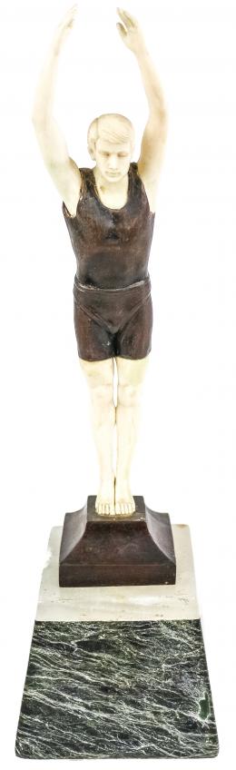 816 - FIGURA CRISOELEFANTINA "NADADOR"