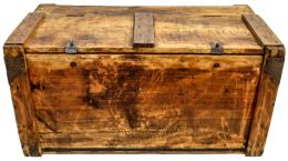 855 - CAJA EN MADERA CON SELLO ESTAMPILLADO DE LA MARCA "REGAS"