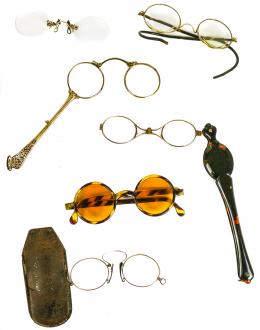 914 - LOTE VARIADO DE BINOCULOS Y GAFAS DE FLES. DEL S.XI